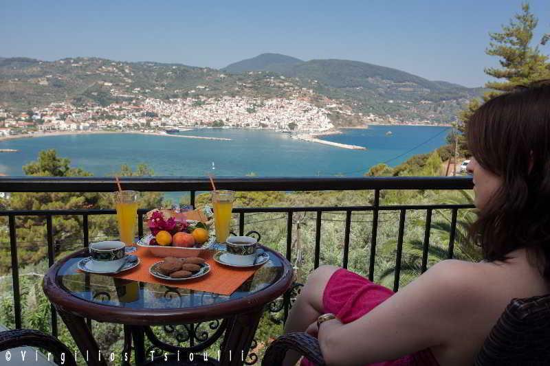 Aegeon Hotel Skopelos Town Exterior photo